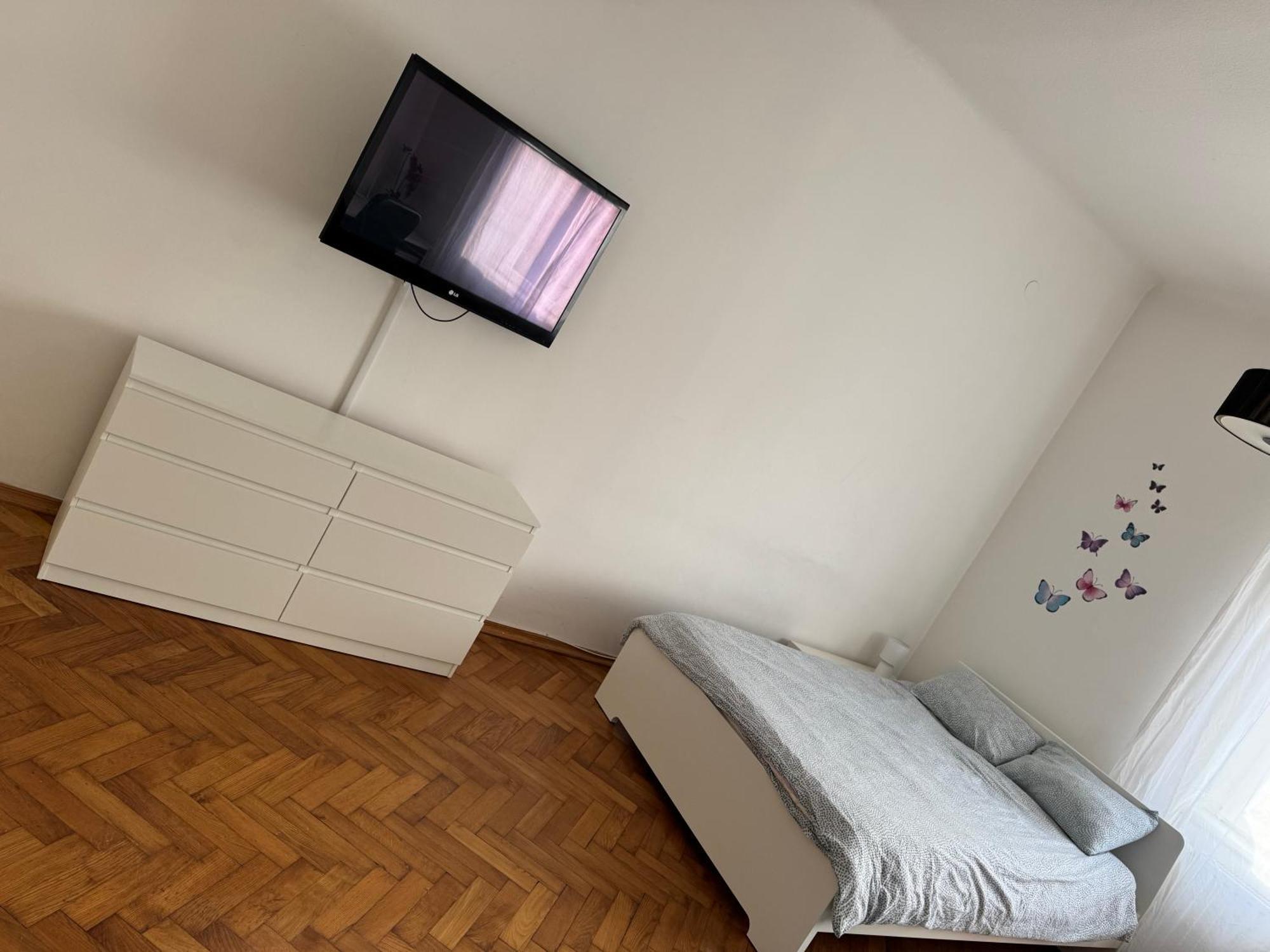 Studio Apartman Thalia Загреб Экстерьер фото