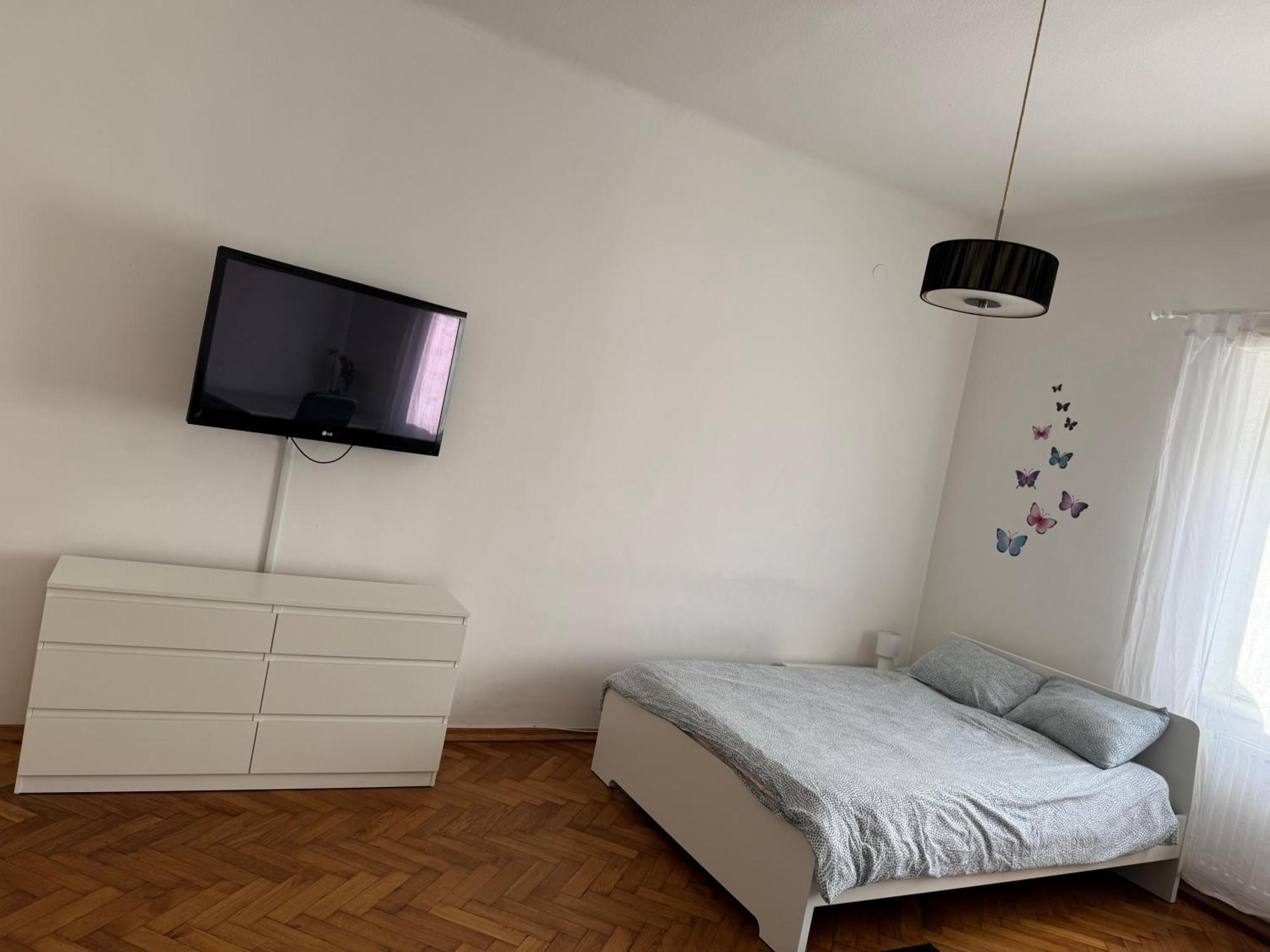 Studio Apartman Thalia Загреб Экстерьер фото